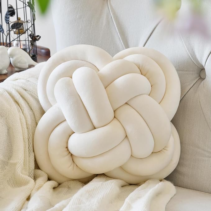 knot Pillow